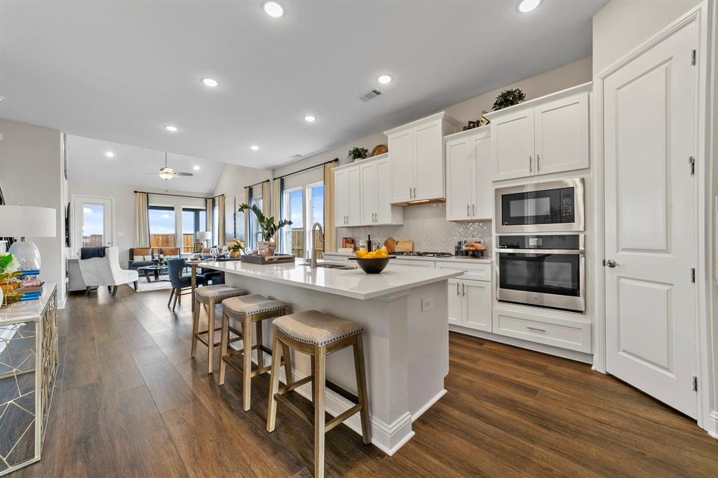 10593 Wells Branch Drive - Photo 4