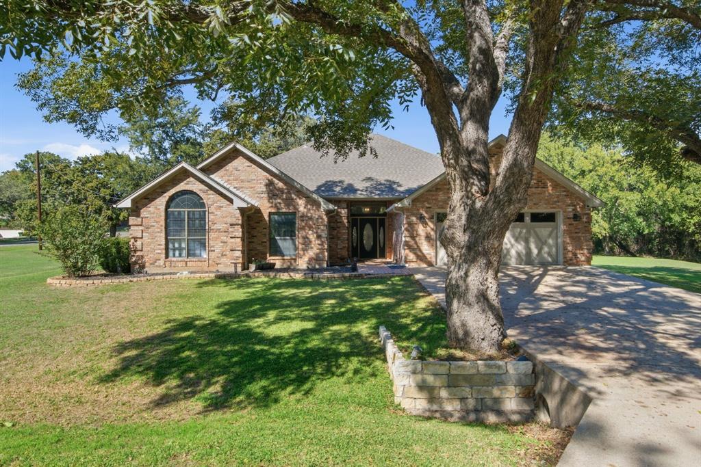 404 Aqua Vista Drive - Photo 1
