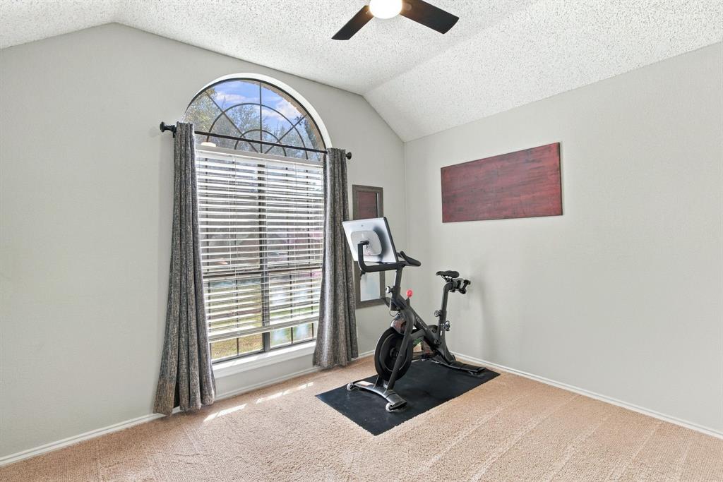 404 Aqua Vista Drive - Photo 25