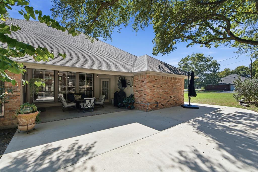 404 Aqua Vista Drive - Photo 32