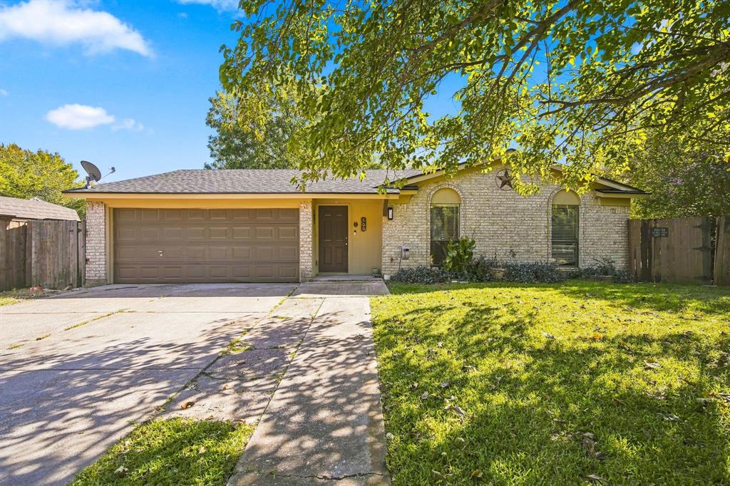 500 Robin Drive - Photo 1