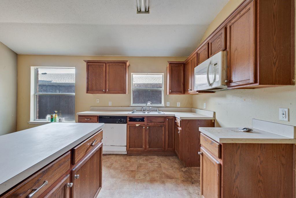 3913 Tuscany Court - Photo 11