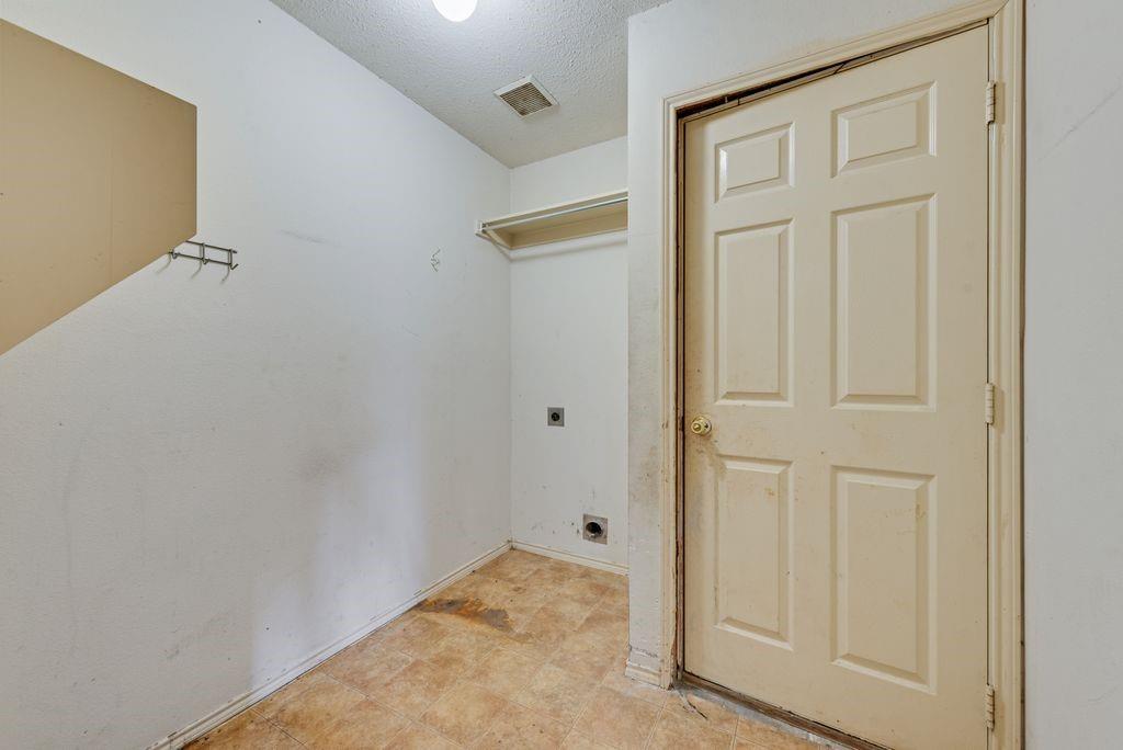 3913 Tuscany Court - Photo 18
