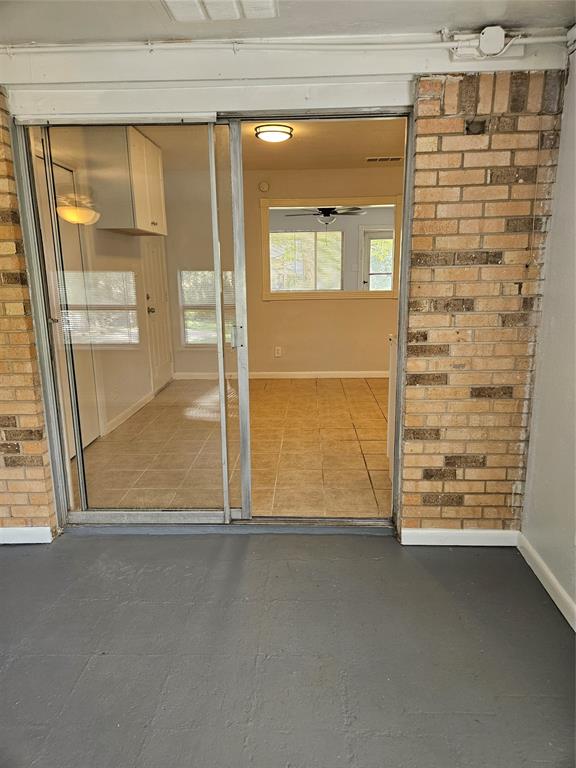 302 S Joyce Street - Photo 15