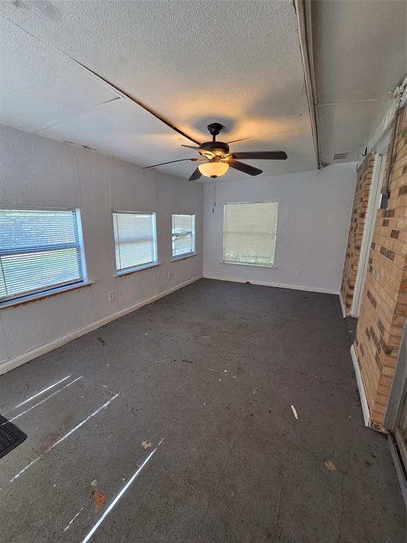 302 S Joyce Street - Photo 16