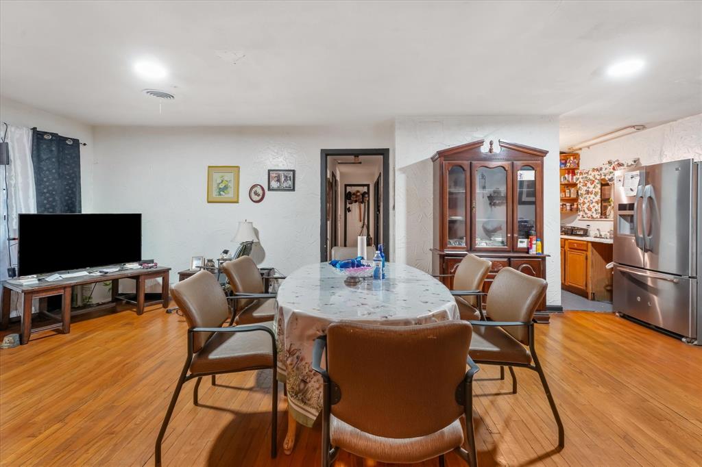 201 Glenridge Drive - Photo 6