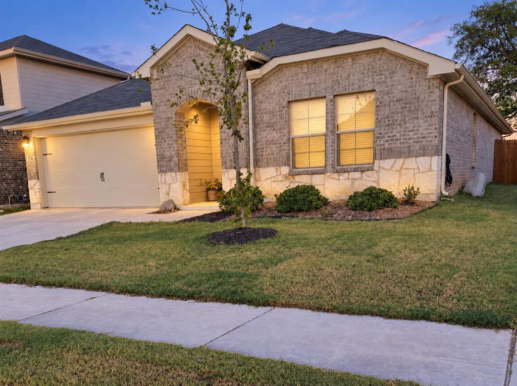 5206 Totem Trail - Photo 1