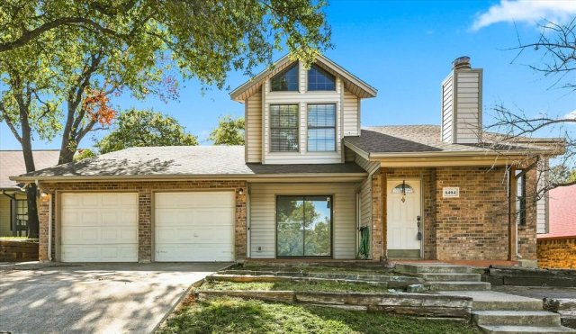 6404 Woods Edge Drive