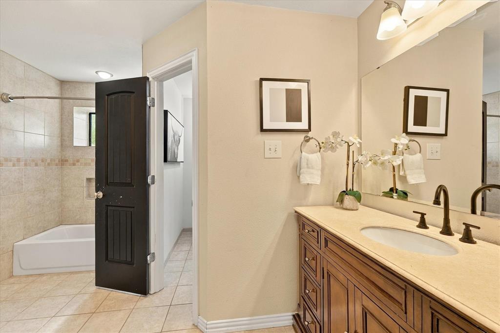 6404 Woods Edge Drive - Photo 20