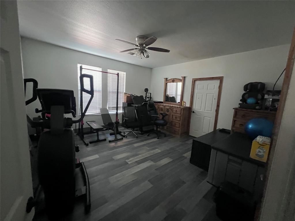 201 Darien Drive - Photo 17