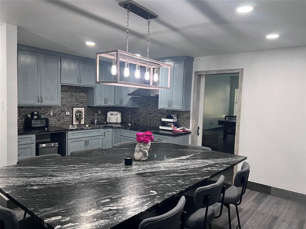 201 Darien Drive - Photo 4