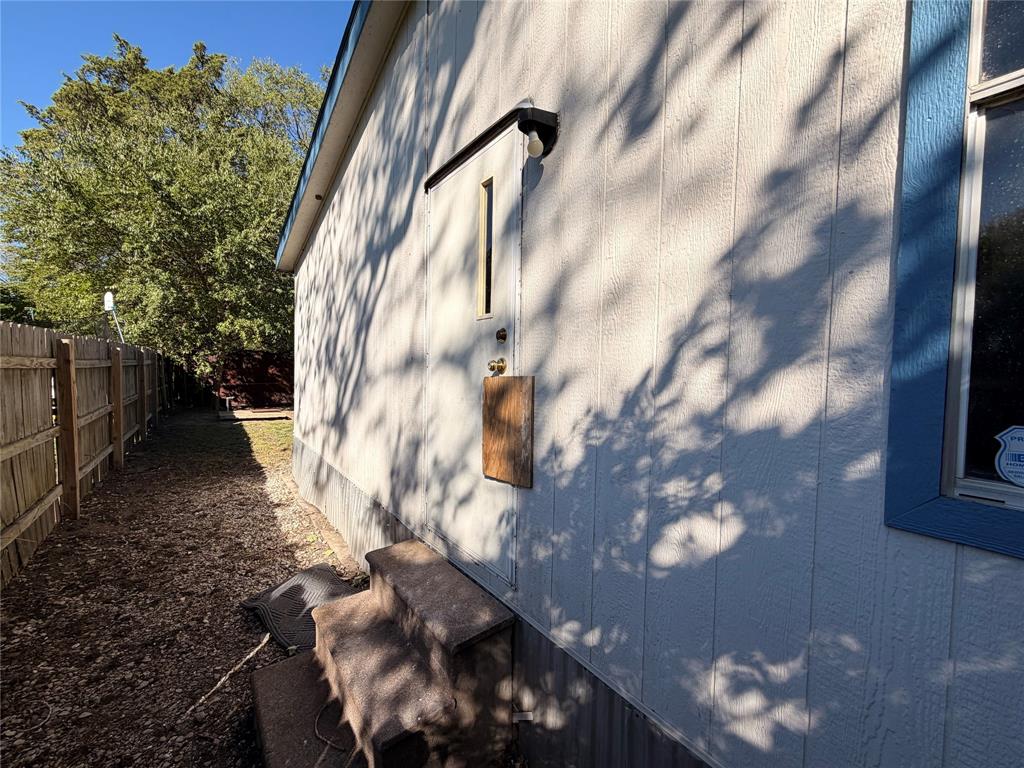 704 Lazy Springs Drive - Photo 1