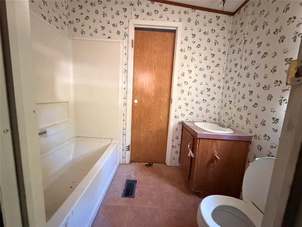 704 Lazy Springs Drive - Photo 12