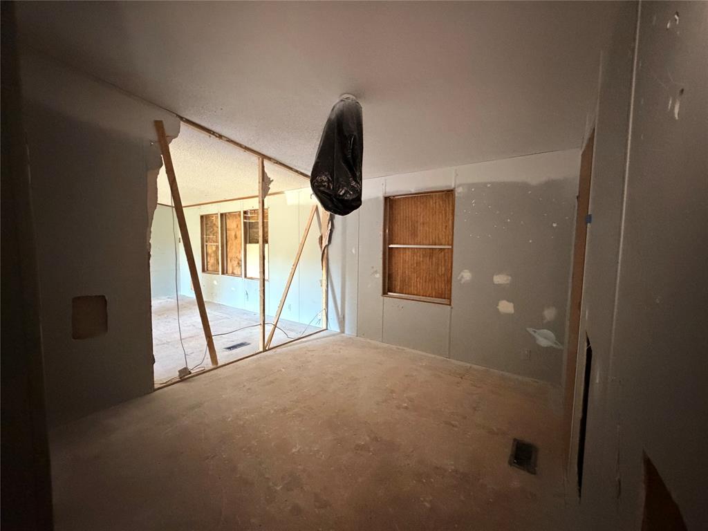 704 Lazy Springs Drive - Photo 9