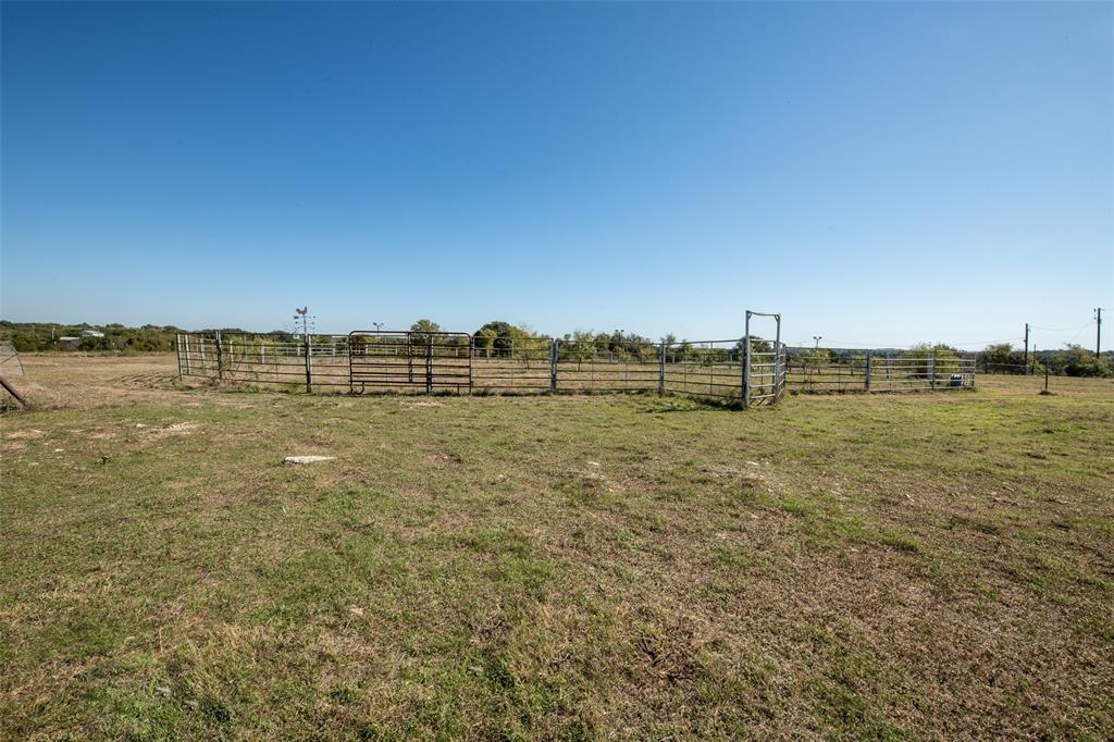 1868 County Road 3208 - Photo 30