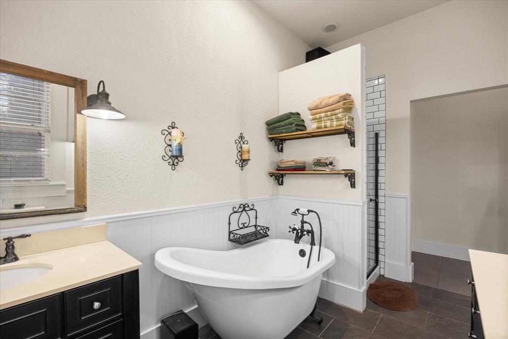 418 W Water Street - Photo 10
