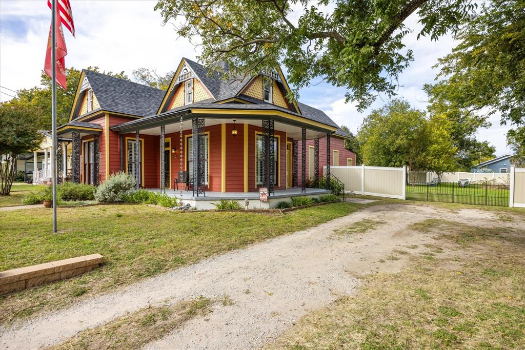 418 W Water Street - Photo 38