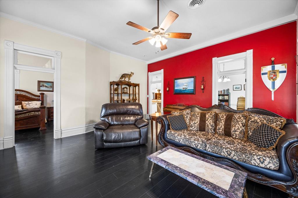 418 W Water Street - Photo 6