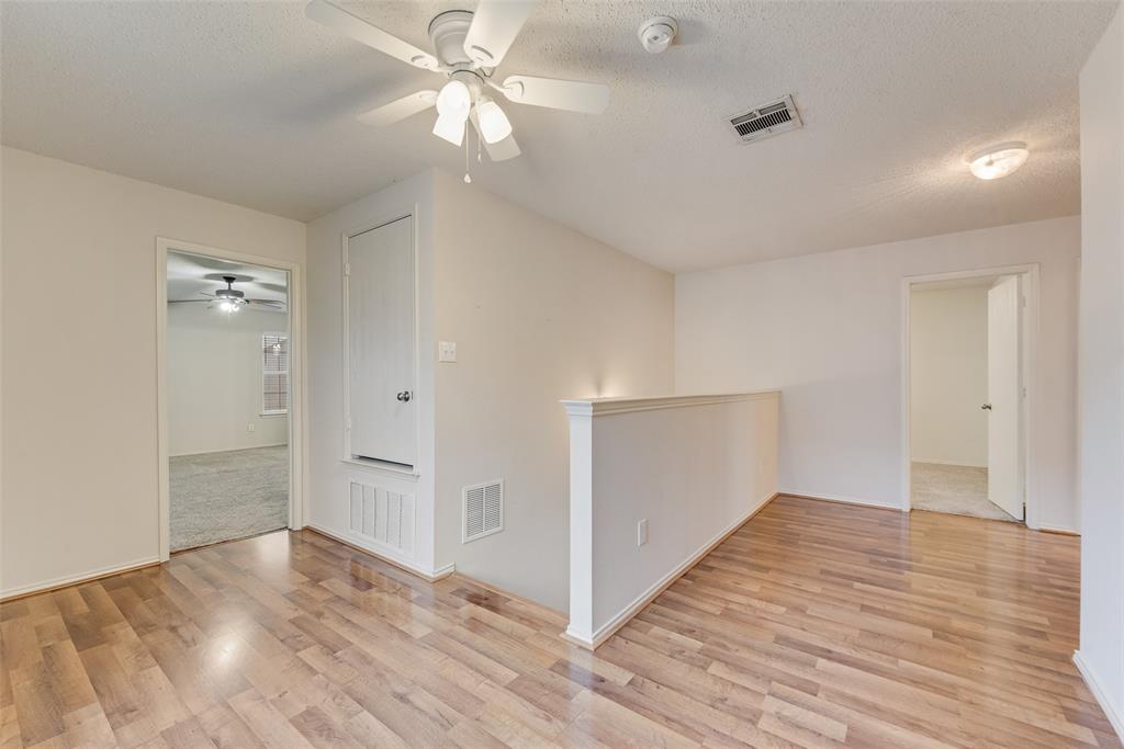 124 Independence - Photo 8
