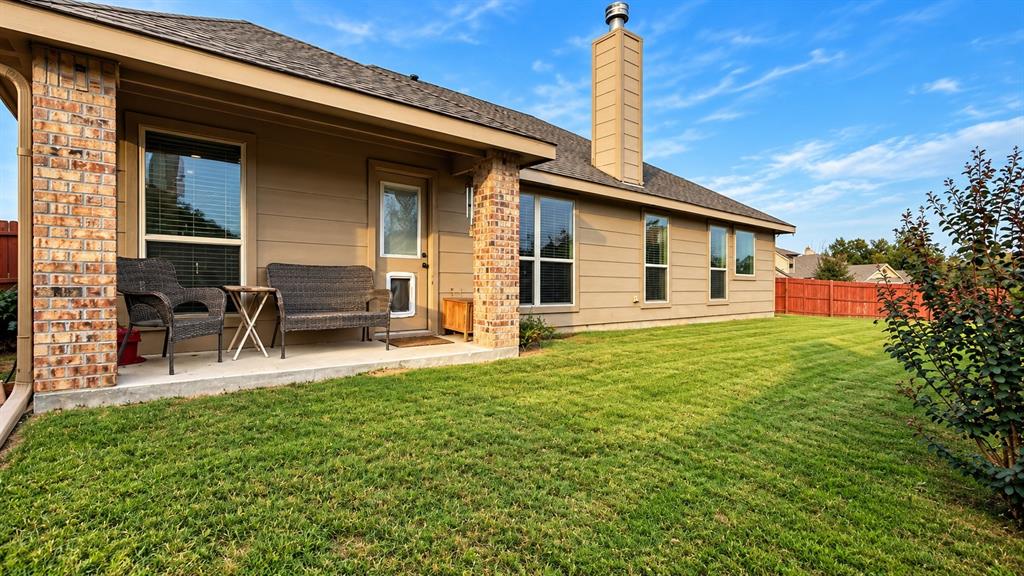 1814 Bersand Avenue - Photo 12