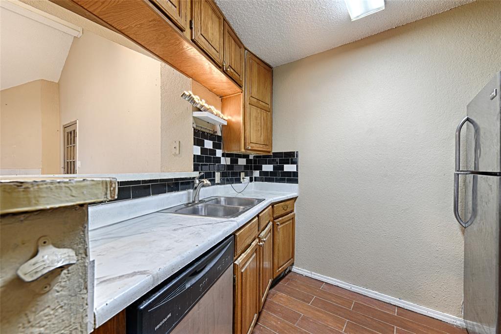 13219 Emily Road - Photo 8