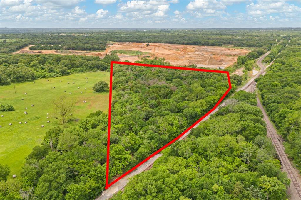 6432 S Interstate 35 W - Photo 2