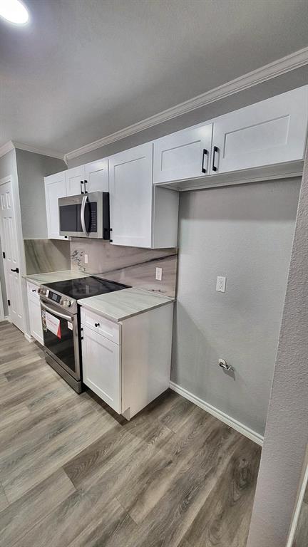 2451 Dancy Drive N - Photo 9