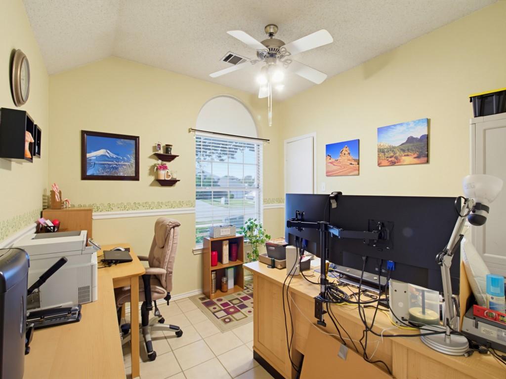 2065 Candlewood Circle - Photo 13