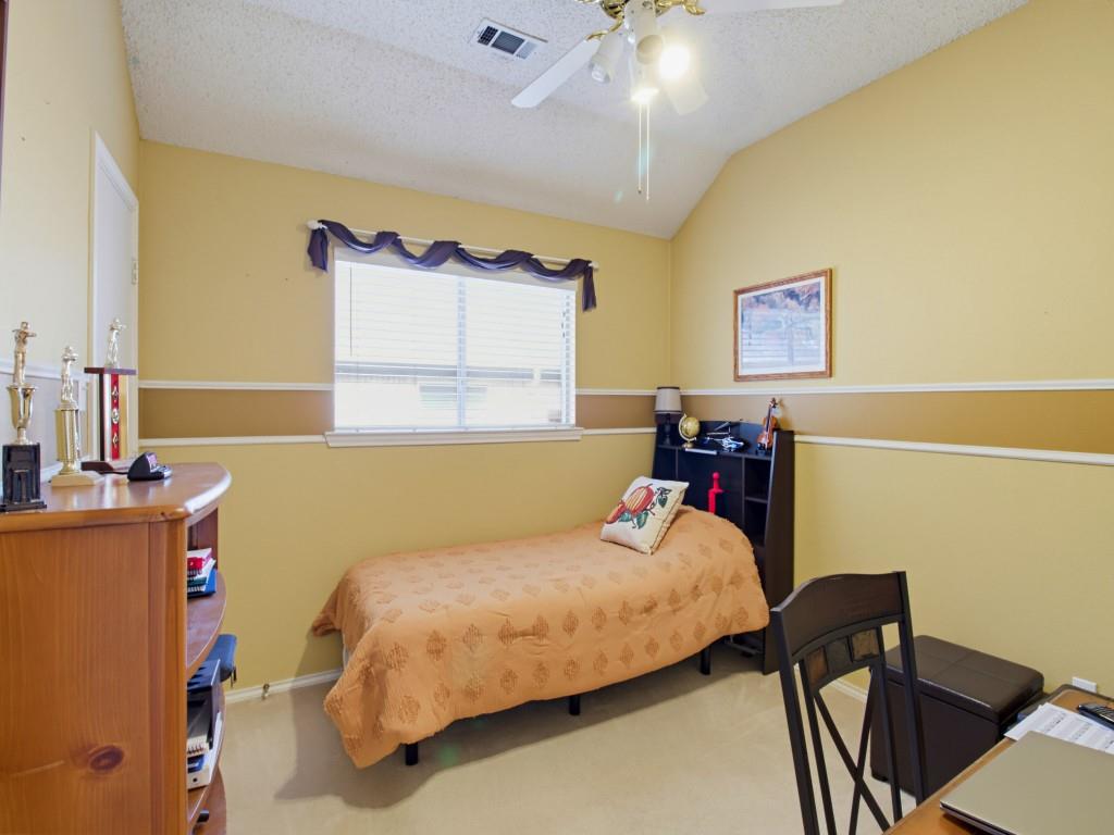 2065 Candlewood Circle - Photo 14