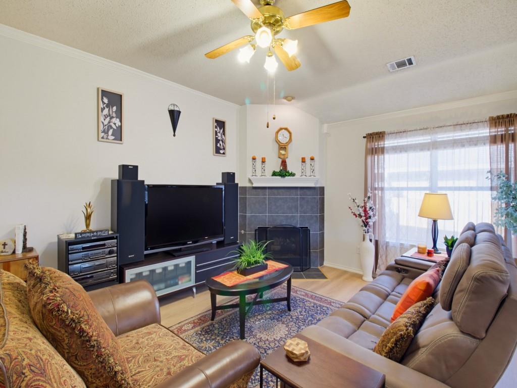 2065 Candlewood Circle - Photo 4