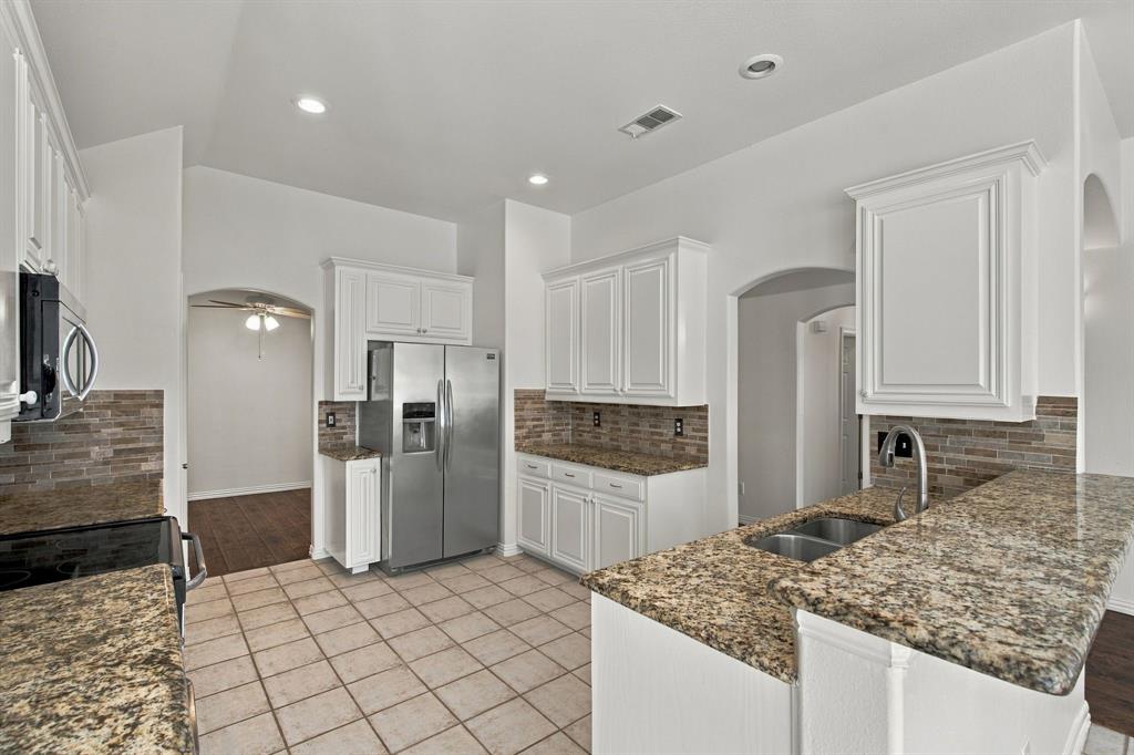 8532 Western Meadows Drive - Photo 22