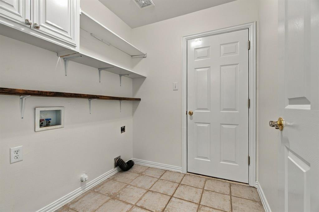 8532 Western Meadows Drive - Photo 27