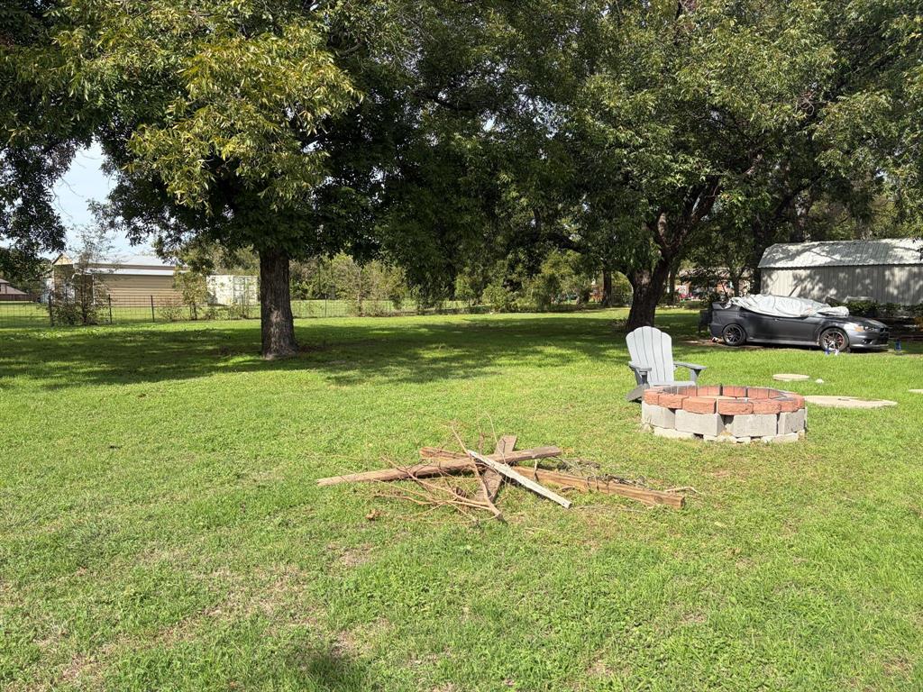 10809 Fm 2450 - Photo 34