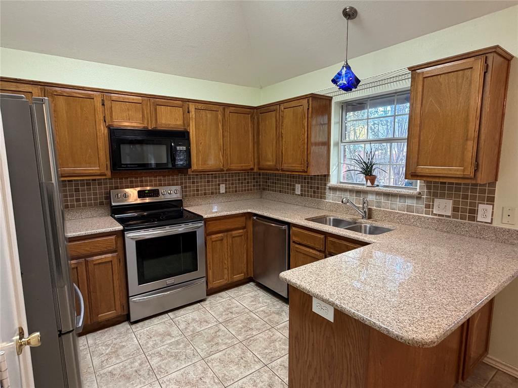 2604 Oak Park Drive - Photo 5