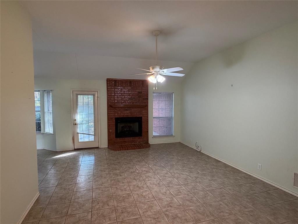 2604 Oak Park Drive - Photo 7