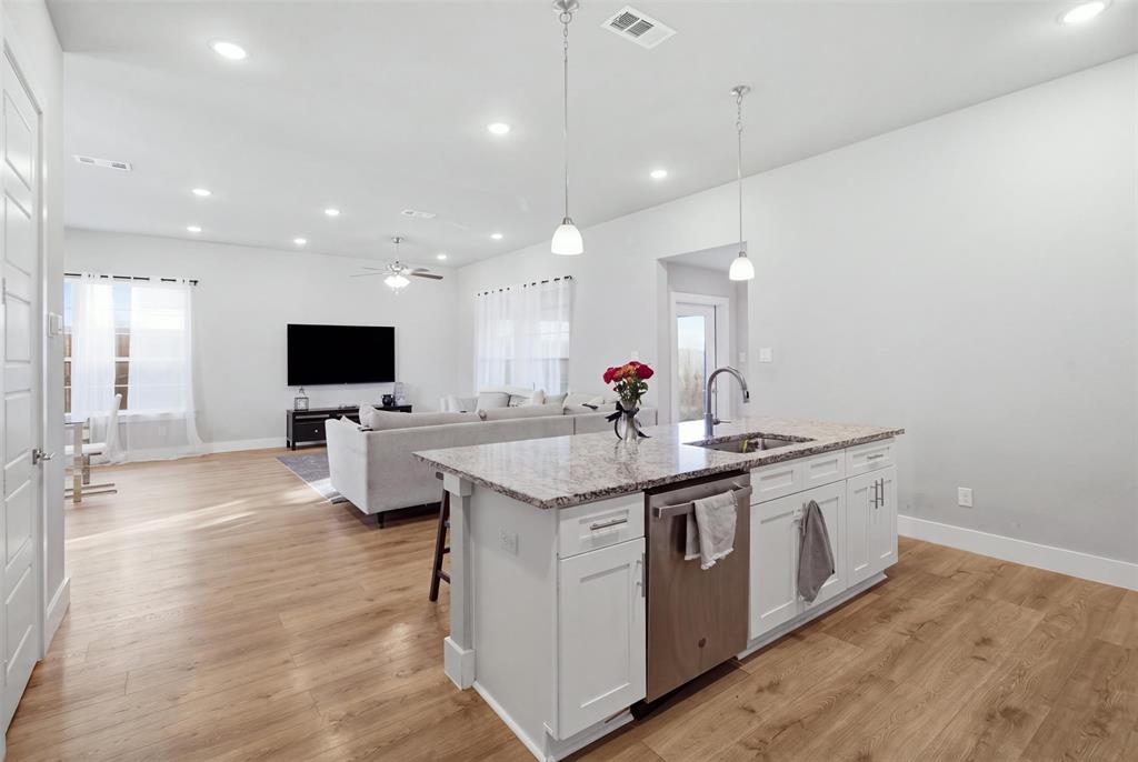 1408 Rockcliff Street - Photo 17