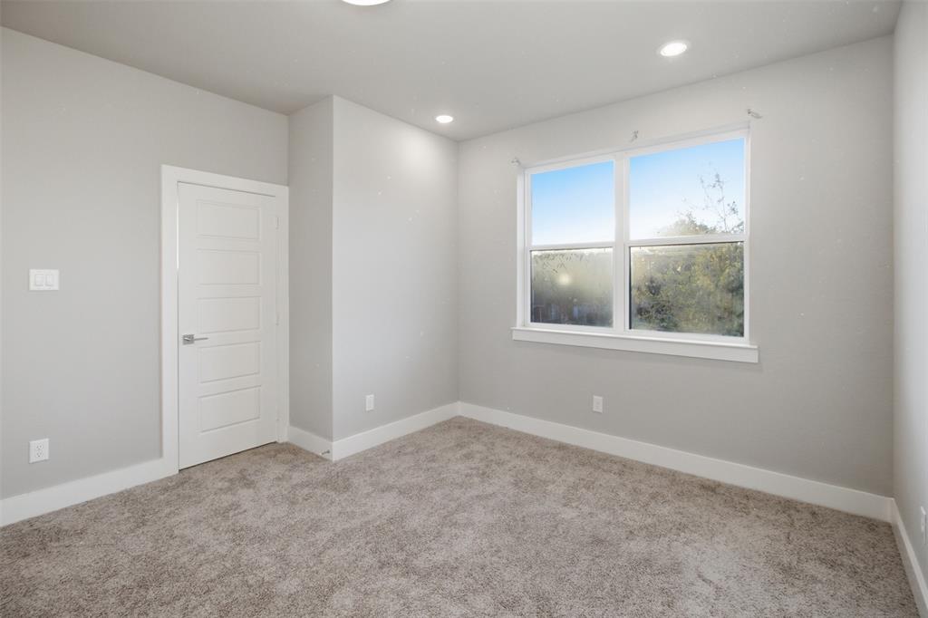 1408 Rockcliff Street - Photo 33
