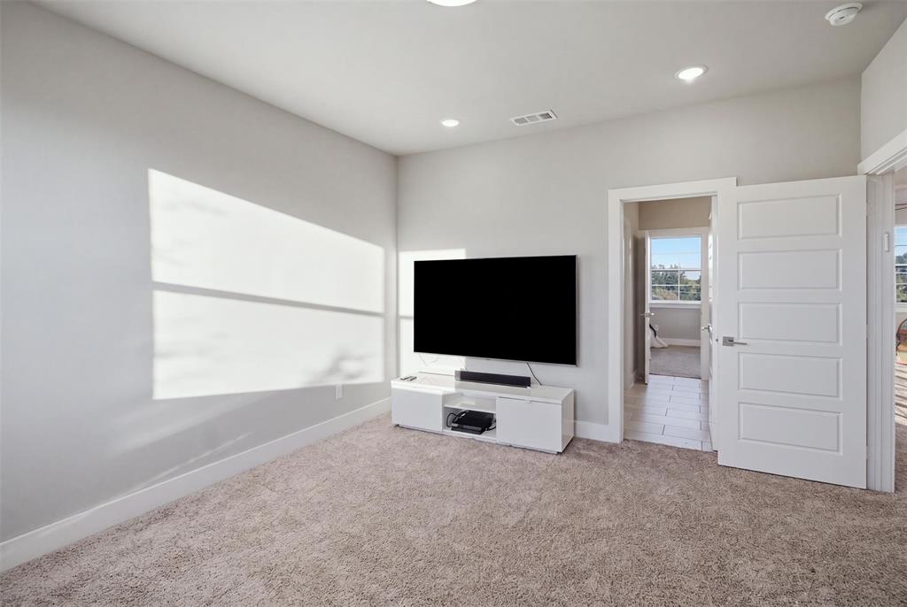 1408 Rockcliff Street - Photo 34