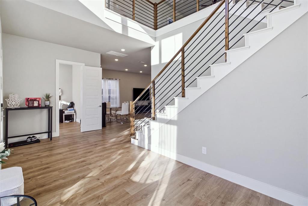 1408 Rockcliff Street - Photo 8
