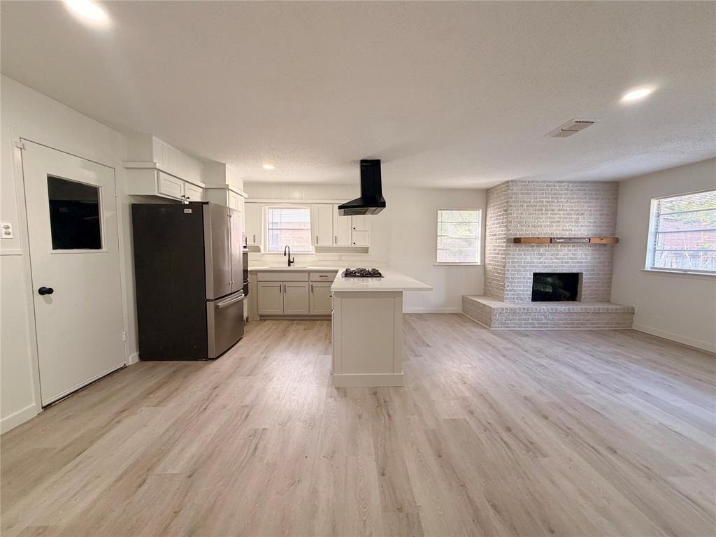 600 Meadowcrest Drive - Photo 7