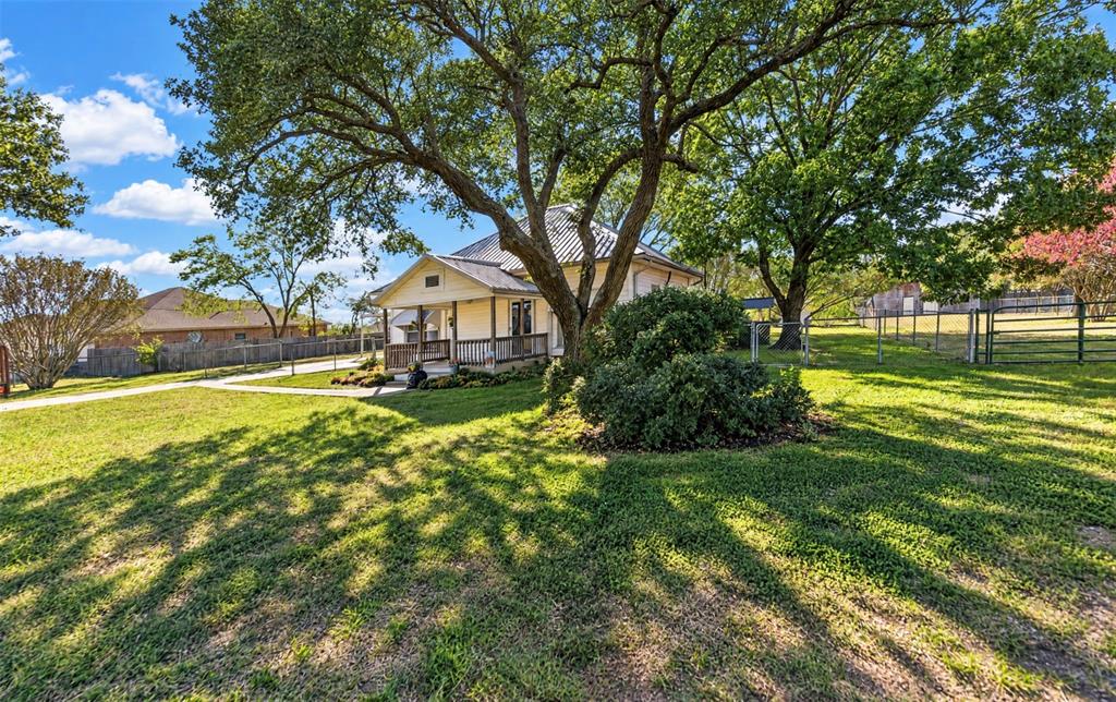 17781 FM 3080 - Photo 3