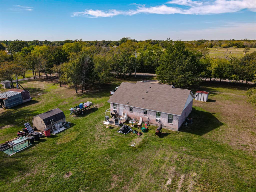 2601 W County Road 3306 - Photo 4