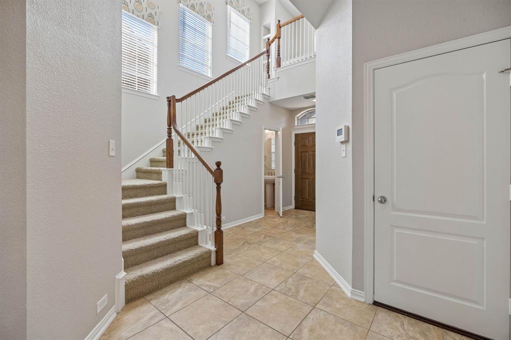 3008 Hereford Drive - Photo 2