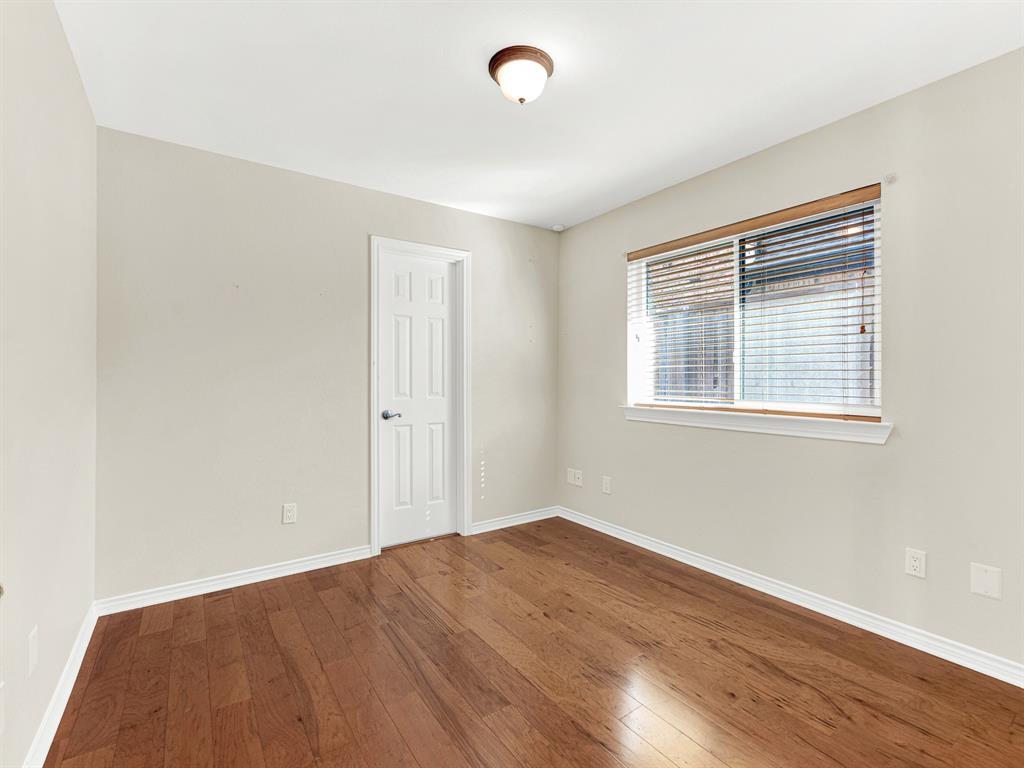 3320 Melanie Lane - Photo 32