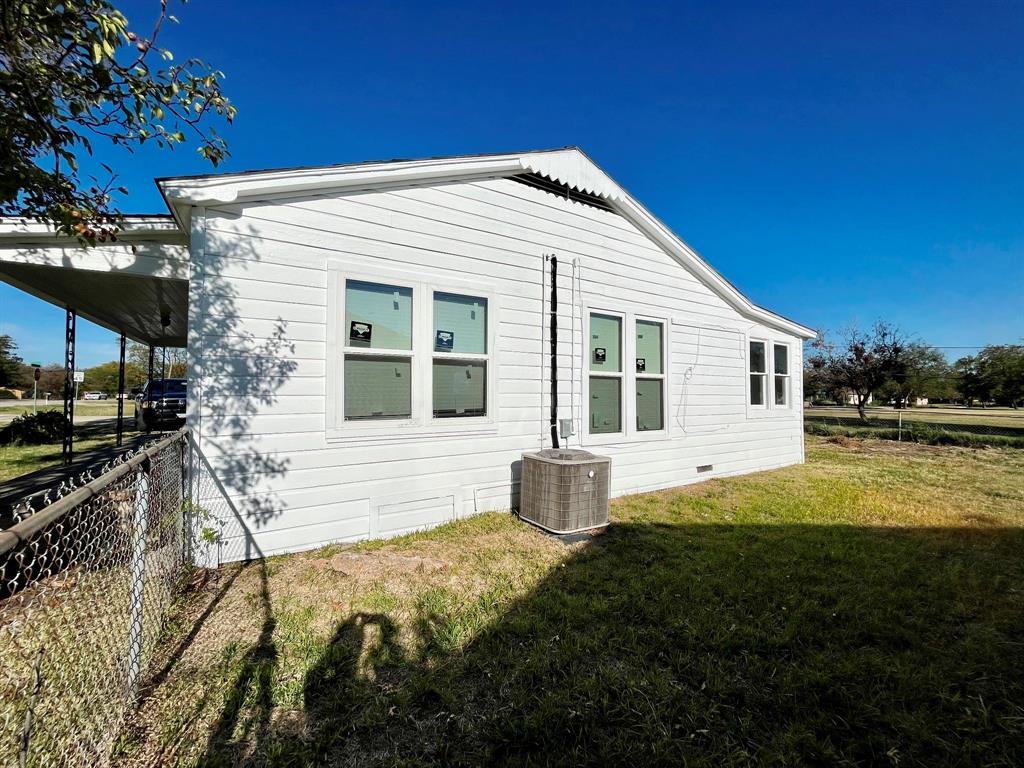 110 N Hwy 34 Street - Photo 14