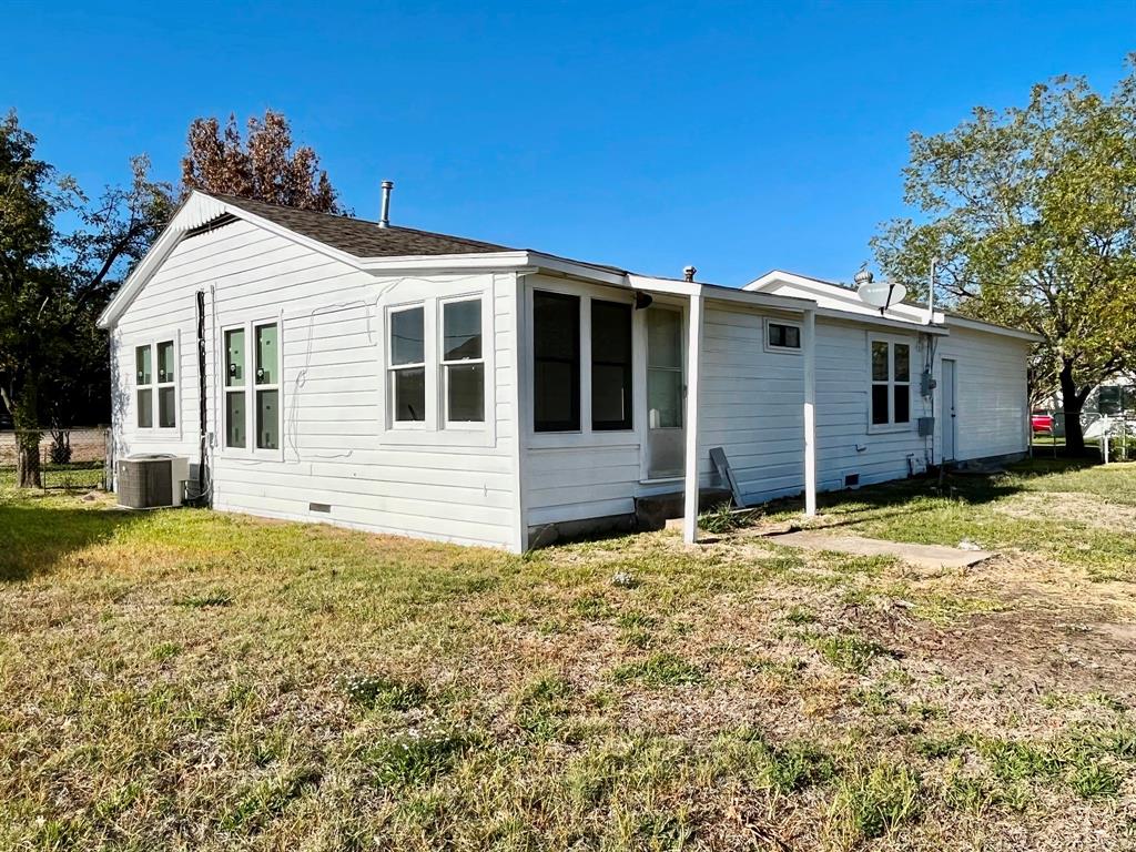 110 N Hwy 34 Street - Photo 16