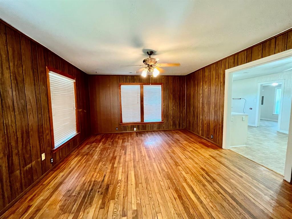 110 N Hwy 34 Street - Photo 5