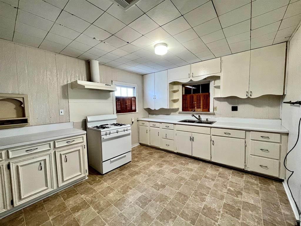 110 N Hwy 34 Street - Photo 6