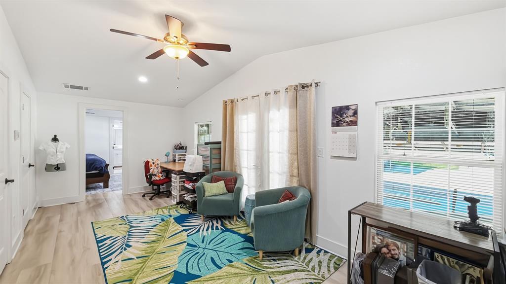 15659 Cessna Road - Photo 16
