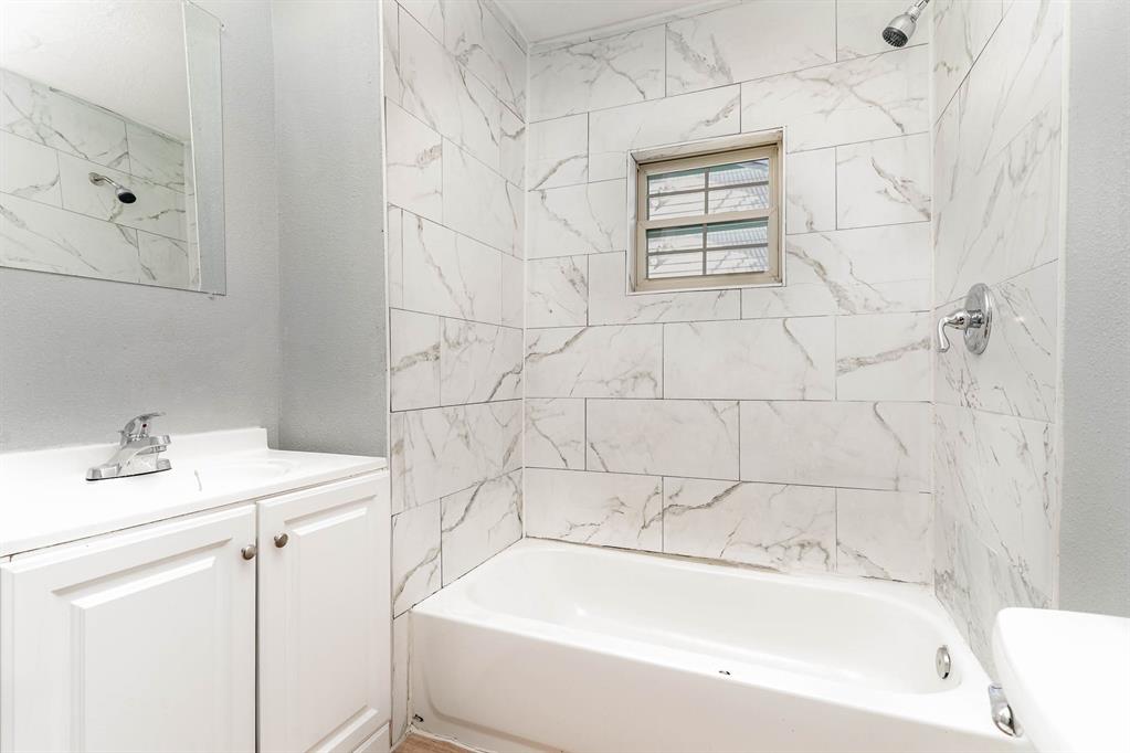 1406 Galloway Avenue - Photo 8